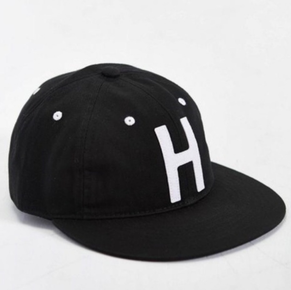 Herschel Creston "H" Fitted Baseball Cap | NWOT
